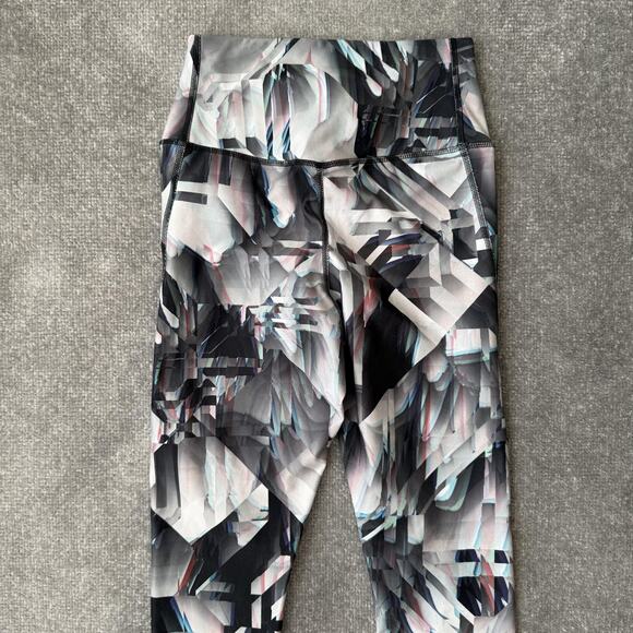 Nike Dri-Fit Legend Pant Womens Small Gray Geometric Athletic Leggings Running - Picture 12 of 13